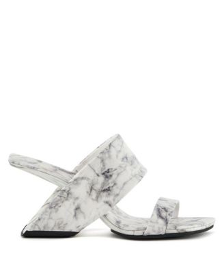 United Nude