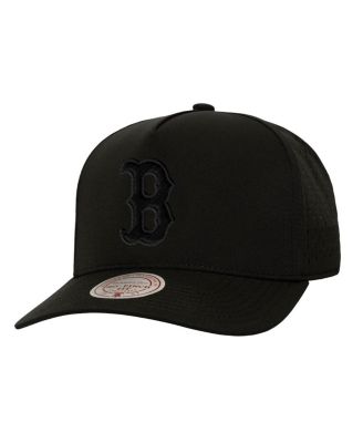 Mitchell & Ness - Men's&nbsp;Black Boston Red Sox Perfect Icon Pro Pinch Snapback Hat