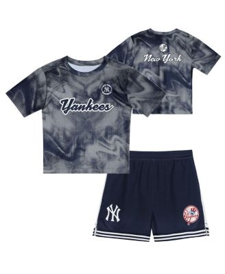 Outerstuff - Toddler 2-Piece Gray/Navy New York Yankees Pinch Hitter Infielder T-Shirt and Shorts Set