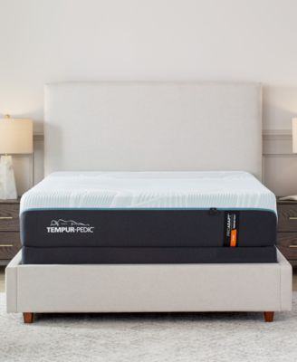 Tempur-Pedic - ProAdapt 2.0 Firm 12" Tight Top Mattress Set - Queen Split