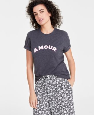 On 34th - Women's Amour Graphic T-Shirt